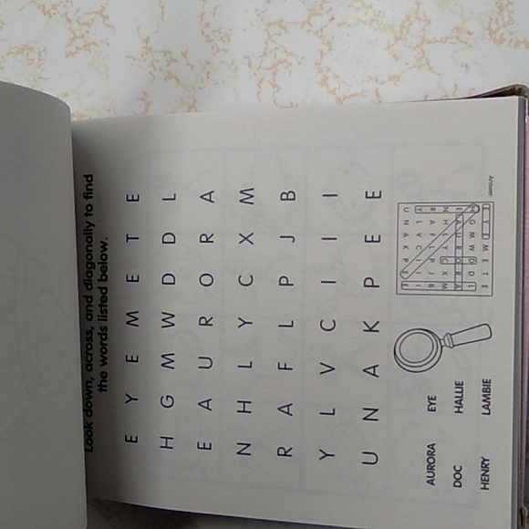 Activity pad for girls - Picture 2 of 10